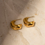 1 par de pendientes chapados en oro de 18 quilates de acero inoxidable con revestimiento irregular en forma de C estilo IG