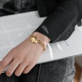 Conjunto de joyas, pulsera nueva de acero de titanio que no se decolora para mujer, versátil, estilo Instagram, joyería femenina a la moda, sensación de alta gama.