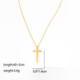 Collar de acero de titanio dorado para mujer, no se decolora, cadena de clavícula de nicho de lujo, joyería de alta gama, versátil, a la moda.