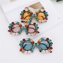 Queen Style Sunglasses Women 2020 Brand Designer Vintage Glasses Luxury Diamond Oversize Sun Glasses for Ladies Retro Shades