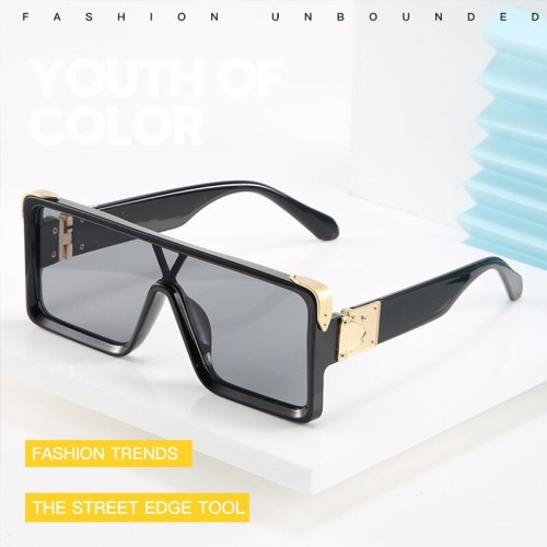 2020 New Designer male sunglasses Fashion Oversized Flat Top Square Sun Glasses Famale Pink shades Women Eyewear UV400