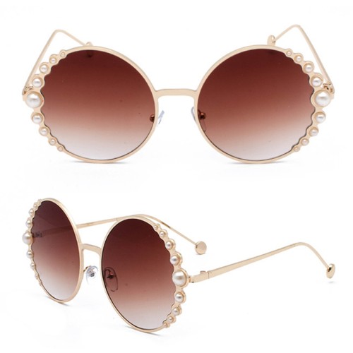 Sunglasses Women Luxury Pearl Sunglasses Vintage Round Sun glasses Shades for Women Gold Metal oculos UV400