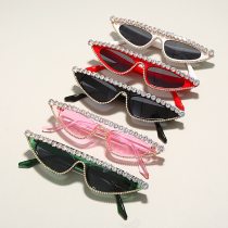 Cat Eye Sunglasses Women 2021 Luxury Diamond Sunglasses Men Small Glasses Ladies Vintage Rhinestone Sunglasses Retro Female