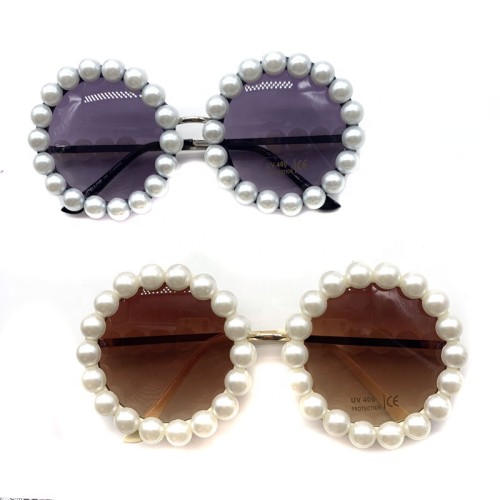 2021 Vintage round Metal frame men Fashion   Luxury Pearl Shades Oculos Feminino UV400 decorate Sungalsses