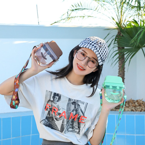2021 Wholesale cute ice cream transparent drinking cup purses drink bottle purses with smiley Face