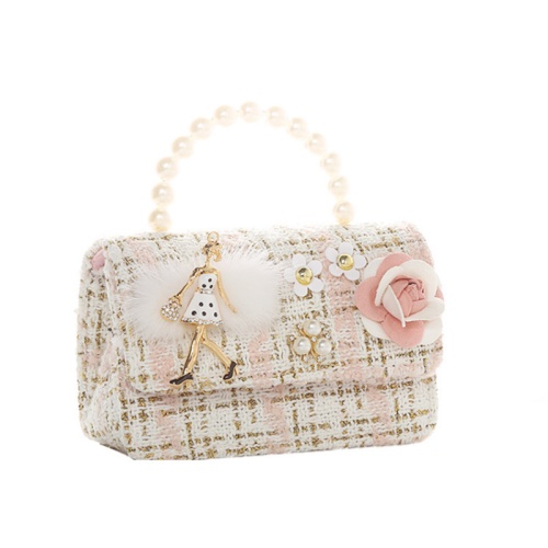 2021 Wholesale Autumn winter new design leather flower mini cute handbag for girls small size pearl single bag