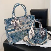 2021 New Lady Fashion Trends Brand Silk Scarf Shoulder Bag Bolsa Feminina Luxury Flowers Designer Tote Handbag For Women Bolsos