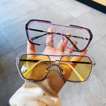 Unique Light Purple Yellow Glasses Frame Female Retro Alloy Gradient Sunglasses Elegant Female Glasses Can Wear Myopia Glasses