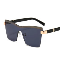 2021 One Piece Shield Sunglasses Women New Fashion Vintage Oversized Sun Glasses Men Uv400 Goggle Punk Eyewear wave