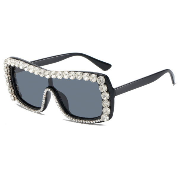 The New Luxury Rhinestone Fashion Women Sunglasses Women One-piece Hip Hop Sun Glasses Fashion Wear Stage Performance UV400