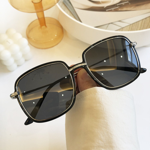 2022 Black Gradien Classic Square Sunglasses Women Summer Alloy Frames Luxury Brand Eyewear For Male UV400 Oculos De Sol