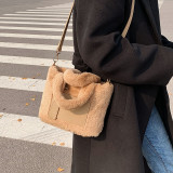 Small Faux Fur Bucket Crossbody Bag with Short Handle 2022 Winter New High-quality Women's Designer Handbag Shoulder Bags