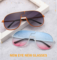 Large frame metal toad mirror European and American ins style personality modern men and women fashion punk sunglasses cross-border sunglasses