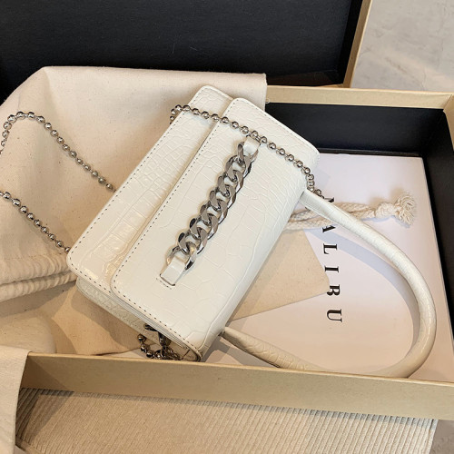 2022 Hot Sell Girl Small Messenger Handbags Chain Hand Bags Fashion Women Candy Purses