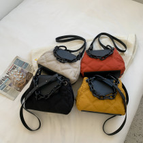 Casual Cute Tote Bag 2022 Hit Winter Canvas Quilted Women's Designer Handbag Luxury Brand Chain Kawaii Shoulder Crossbody Bags