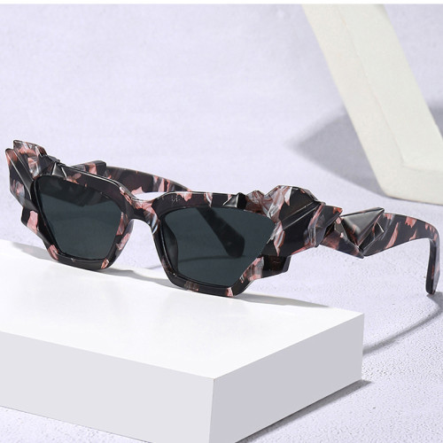 Fashion Colorful Cat Eye Sunglasses Women Retro Unique Polygon Eyewear Shades UV400 Men Candy Colors Gradient Sun Glasses