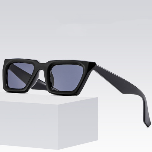 Fashion Jelly Color Cat Eye Sunglasses Women Vintage Brand Designer Shades UV400 Men Trending Clear Yellow Sun Glasses