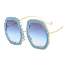 Oversized Sunglasses Women Luxury Diamond Shiny Crystal Femme Sun Glasses Polygon UV400 Shades Eyewear Hipster Necessary Gafas