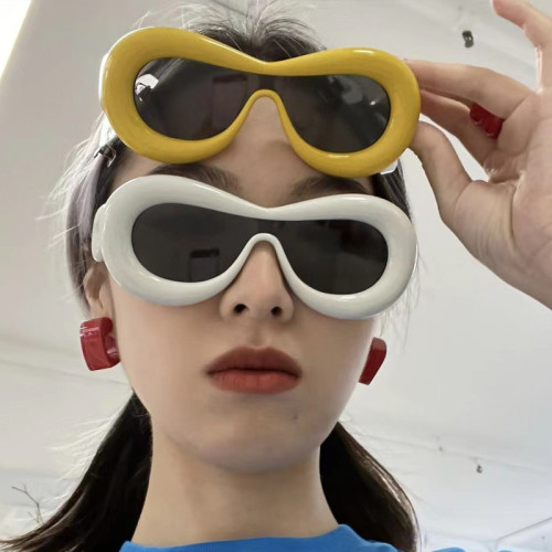 New in Oval Sunglasses for Men Women 2022 Fashion Retro Brand Design Shades Eyewear Female Candy Color Goggle Sun Glasses