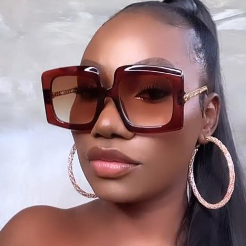 Trendy Square Sunglasses For Women 2023 New Fashion Polygon Gradient Female Sun Glasses UV400 Vintage Goggle Oculos Feminino
