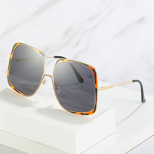 2023 New Luxury Brand Oversized Square Sunglasses For Women Vintage Alloy Leopard Gradient Cat Eye Sun Glasses Female Sexy Shade