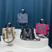 Canvas women's bag 2023 new tote bag creative popular letter tote bag women's cross-shoulder large bag