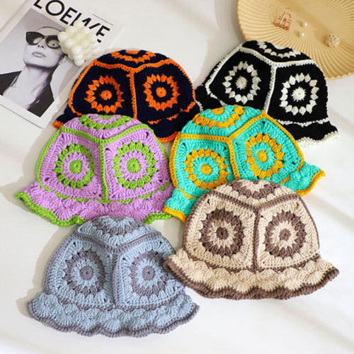 Summer Women Knitted Hat 2024 Fashion Flower Pattern Bright Color Matching Hollow Decoration Sun Hat Clothing Accessory