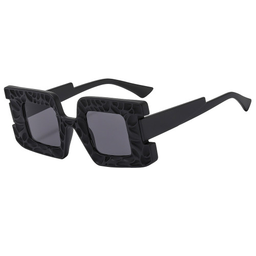 New Retro Personality Square Sunglasses Women Hollow Out Brand Designer Sun Glasses Men Ins Trending Eyeglasses UV400