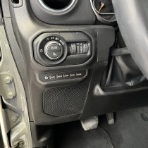 Voswitch JL500 Switch Panel Power Distribution System for Jeep Wrangler JL (2018+) & Gladiator JT (2020+) – 100A Total Output, Factory Look & Clean Design, Plug & Play Installation, Waterproof Power Module