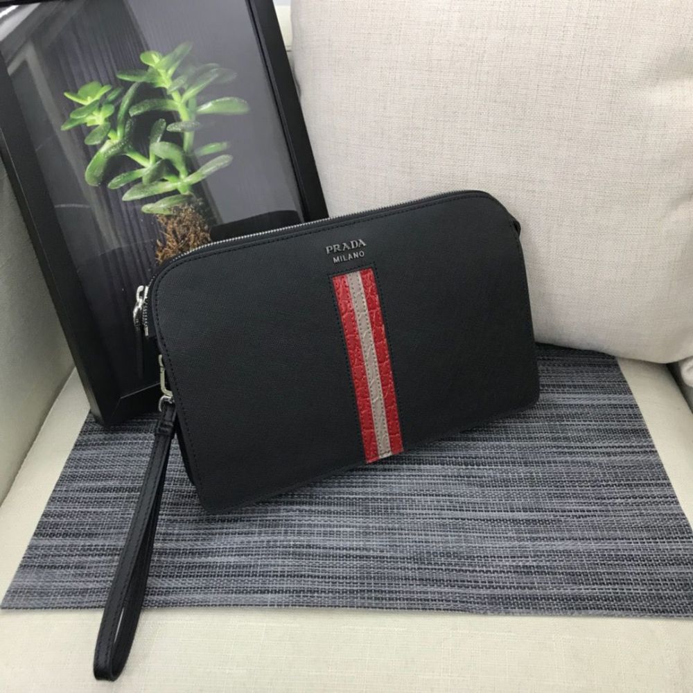 円 21800 2019人気新作プラダ Prada メンズ セカンドバッグコピー どんなアイテムとも相性がいい 絶賛発売中 M Creditshop Jp