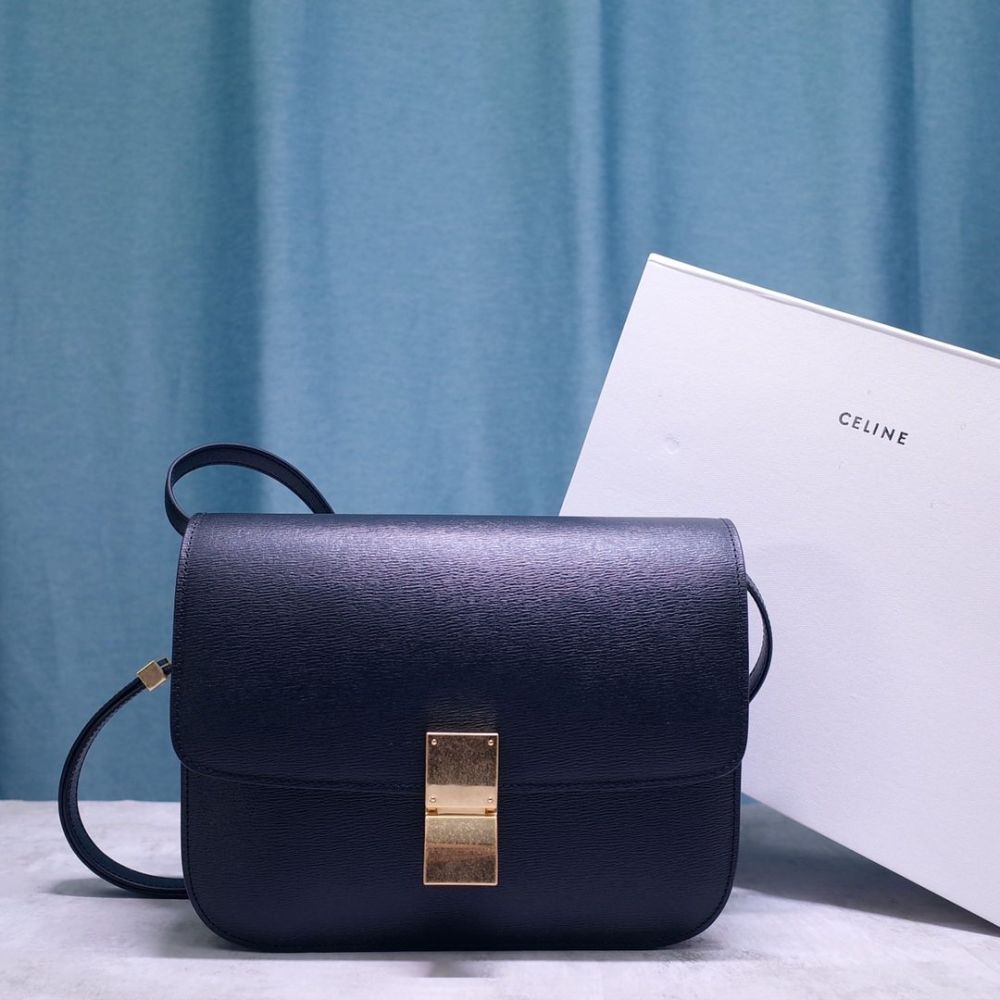 円 50800 2019大人気爆発セリーヌ Celine レディース ショルダーバッグコピー 人気商品今流行り欠かせない存在 M Creditshop Jp