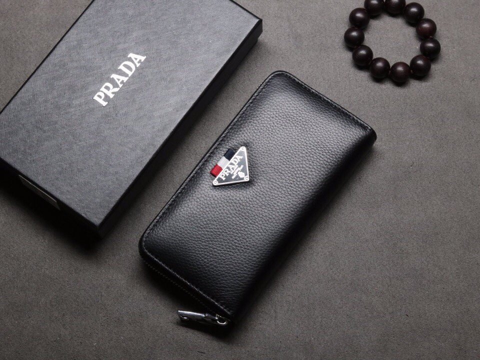 円 19新作超売れ筋プラダ Prada メンズ 長財布コピー 効果抜群 視線を独り占める M Creditshop Jp