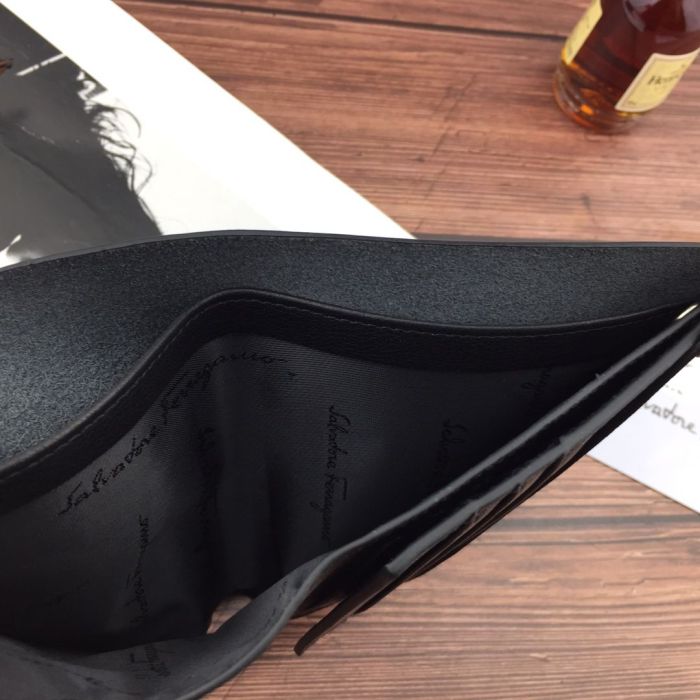 2019大人気爆発フェラガモ☆Ferragamo☆メンズ 財布コピー ☆人気商品今流行り欠かせない存在☆★ 