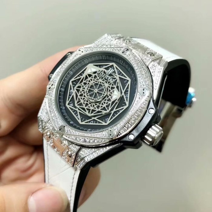 高品質ウブロ ビッグバン コピーシリーズ メンズ 自動巻き 