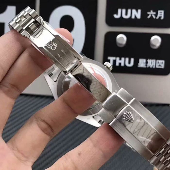 高品質ロレックス デイトジャストコピーシリーズ メンズ 自動巻き4色