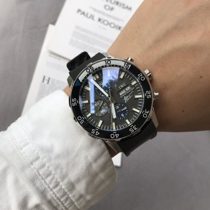 大人気IWC ポルトギーゼ コピーシリーズ メンズ 自動巻き4色