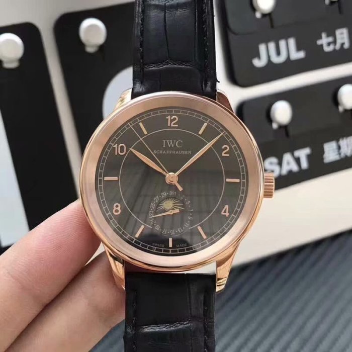 高品質IWC ポルトギーゼ コピーシリーズ メンズ 自動巻き2色