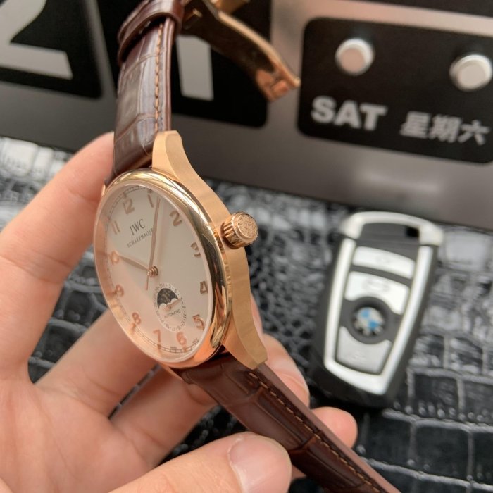 人気高級IWC ポルトギーゼ コピーシリーズ メンズ 自動巻き2色