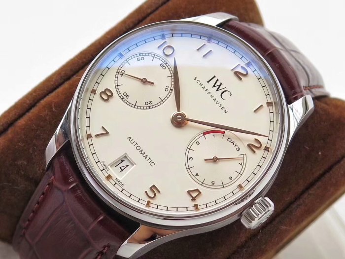 人気高級IWC ポルトギーゼ コピーシリーズ メンズ 自動巻き
