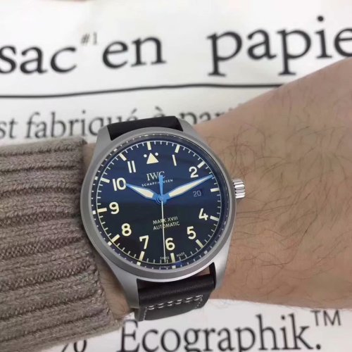 高品質IWC パイロットウォッチ コピーシリーズ メンズ 自動巻き