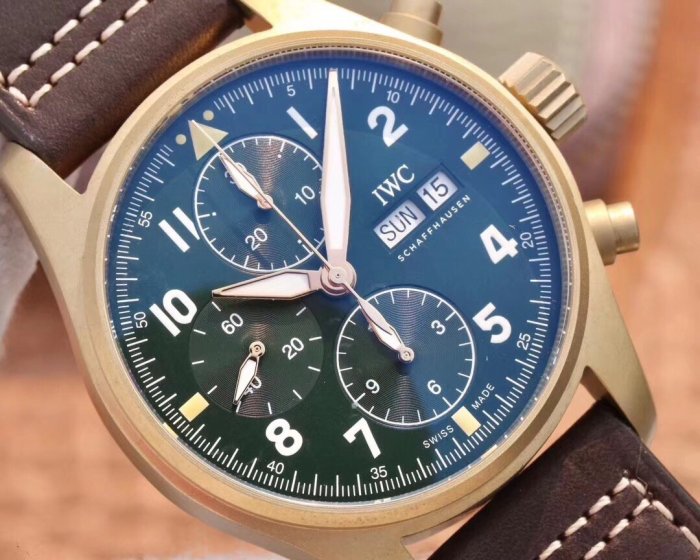 高品質IWC パイロットウォッチ コピーシリーズ メンズ 自動巻き