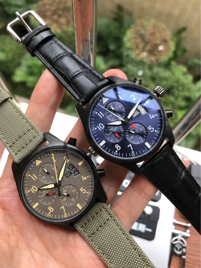 定番人気IWC パイロットウォッチ コピーシリーズ メンズ 自動巻き4色