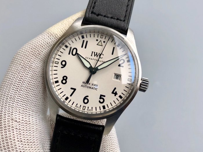 人気高級IWC パイロットウォッチ コピーシリーズ メンズ 自動巻き