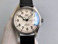 人気高級IWC パイロットウォッチ コピーシリーズ メンズ 自動巻き