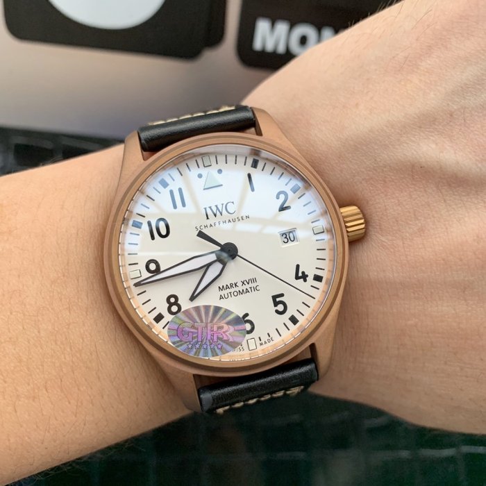 高品質IWC パイロットウォッチ コピーシリーズ メンズ 自動巻き