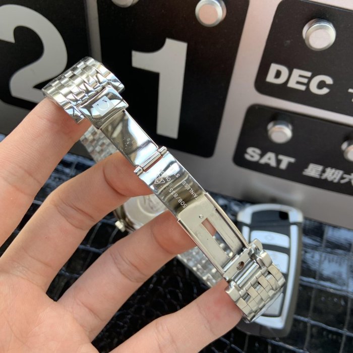 定番人気オメガ デビル コピーシリーズ メンズ 自動巻き 7色