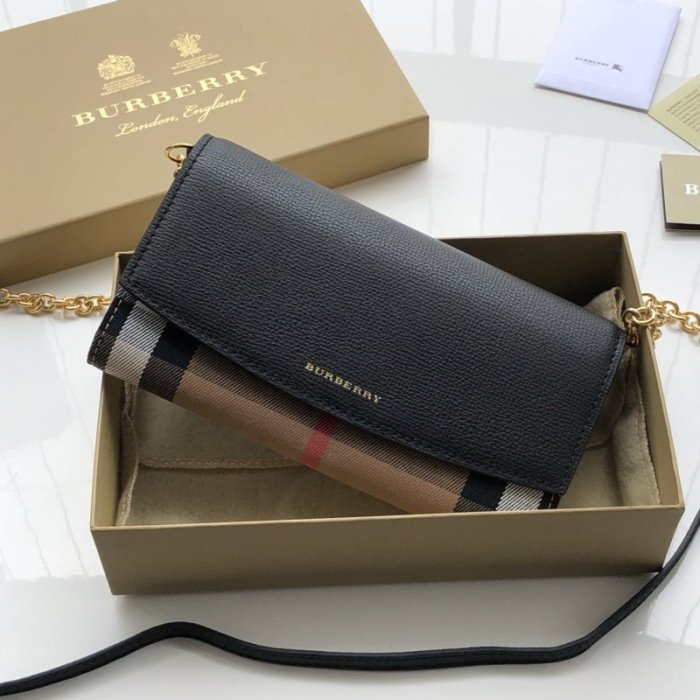 2019秋冬高品質バーバリー(BURBERRY)☆レディース 長財布コピー ☆気持ちの良い触り心地♪相性抜群！