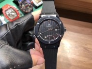 人気売れ筋ウブロ コピー メンズ 自動巻き 3色