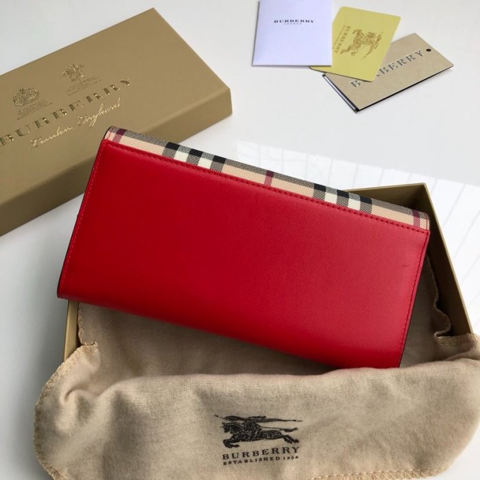 2019大人気爆発バーバリー(BURBERRY)☆レディース 長財布コピー ☆人気商品今流行り欠かせない存在☆★ 