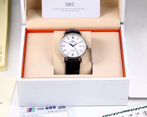 人気高級IWC ポートフィノ コピーシリーズ メンズ 自動巻き 2色